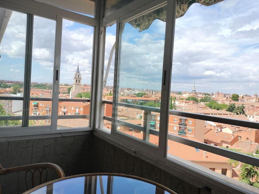 Apartamento Deluxe El Camino アルカラ・デ・エナレス エクステリア 写真