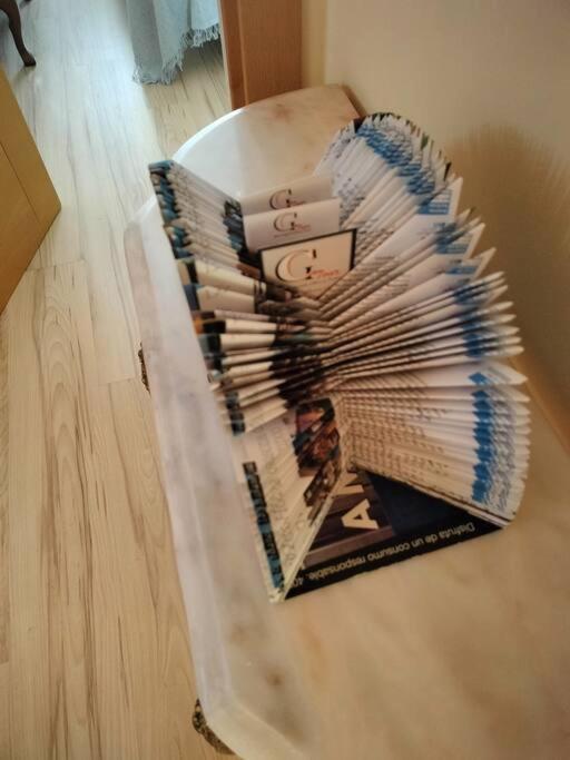 Apartamento Deluxe El Camino アルカラ・デ・エナレス エクステリア 写真