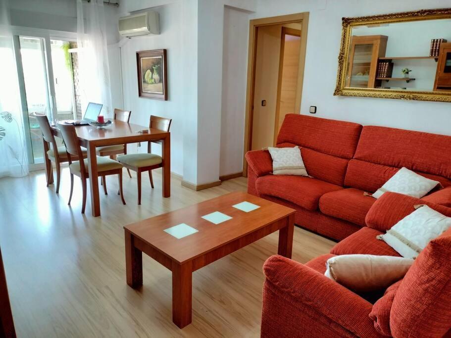 Apartamento Deluxe El Camino アルカラ・デ・エナレス エクステリア 写真